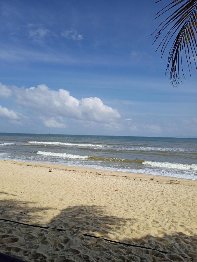 thesanctuary@telagapapan Villa Kampung Hulu Caluk Luaran gambar
