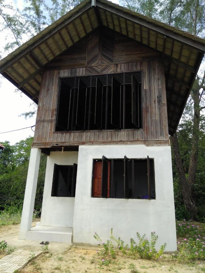 thesanctuary@telagapapan Villa Kampung Hulu Caluk Luaran gambar